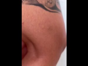 Thumb 1