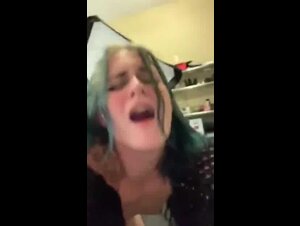 Fidanzata 20enne scopata dura a pecora
