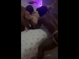 Festino cuckold a tre con moglie puttana ITA