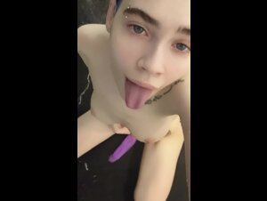 Thumb 7